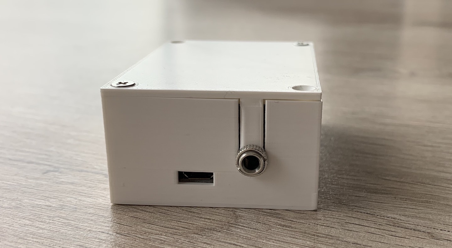 3D model of the DIN-rail mount