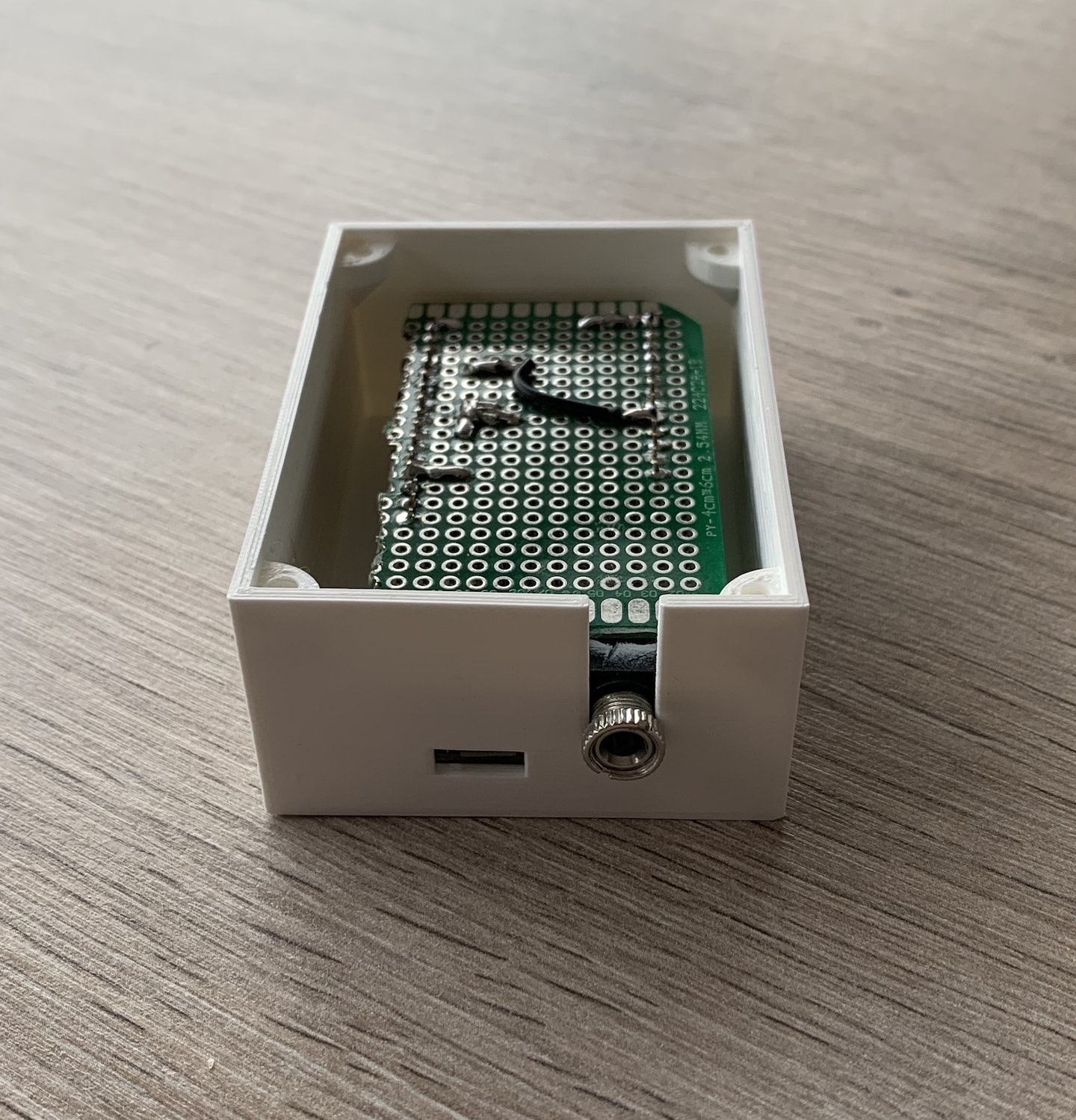 3D model of the DIN-rail mount
